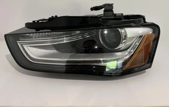 Audi A4 S4 B8 8K Headlight/headlamp 8K0941043E