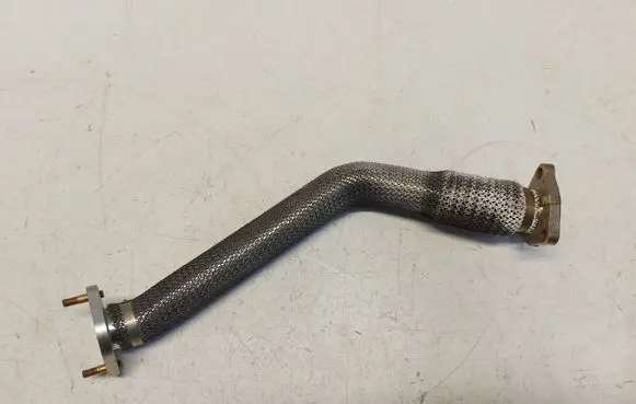 Audi A8 S8 D5 EGR valve line/pipe/hose 059131525