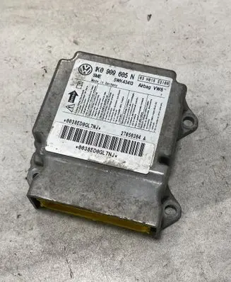 Volkswagen Golf V Airbag control unit/module 1K0909605N 0038ED0GL7NJ 27050304A
