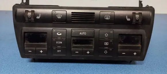 Audi A6 S6 C5 4B Climate control unit 4B0820043J