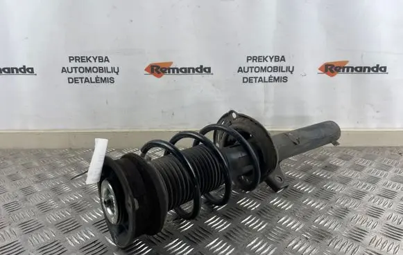 Volkswagen PASSAT B8 Front shock absorber with coil spring 3Q0413031BN