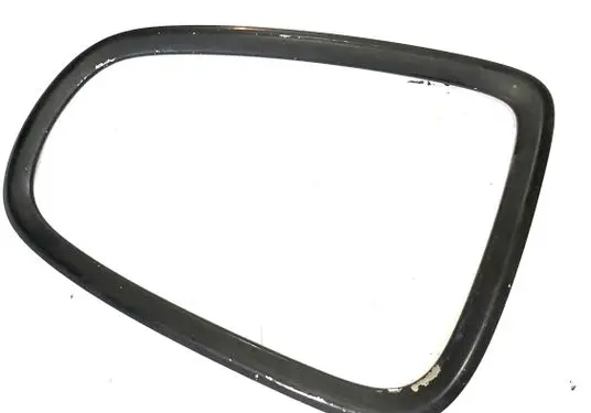Mini One - Cooper Coupe R56 Rear/tail light trim molding 2752243