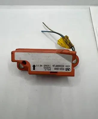 Hyundai Santa Fe Airbag deployment crash/impact sensor 9592026000 93D00088FU0 5WK42935