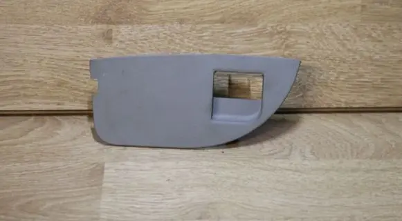 Audi A4 S4 B7 8E 8H Front door interior handle trim 8E1959527A
