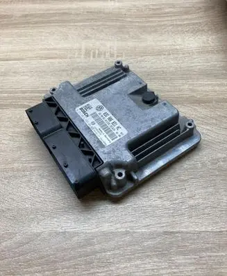 Volkswagen Golf Plus Engine control unit/module ECU 03G906021HC 0281013685
