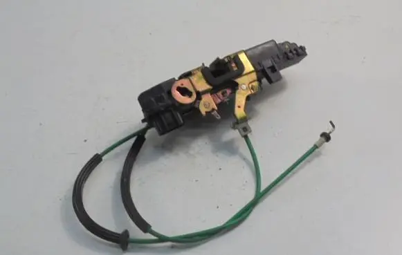 Fiat Stilo Front door lock 46786798
