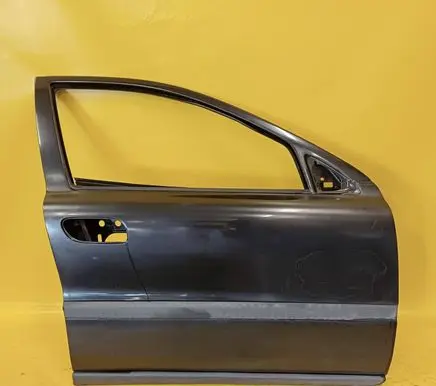 Volvo S60 Front door