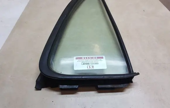 Honda CR-V Rear vent window glass 43R00033