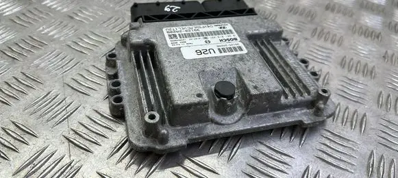 Hyundai i40 Engine control unit/module 391252A208 391202A208 0281018491