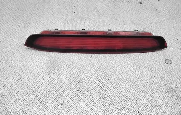 Toyota Corolla Verso E121 Third/center stoplight E43020002