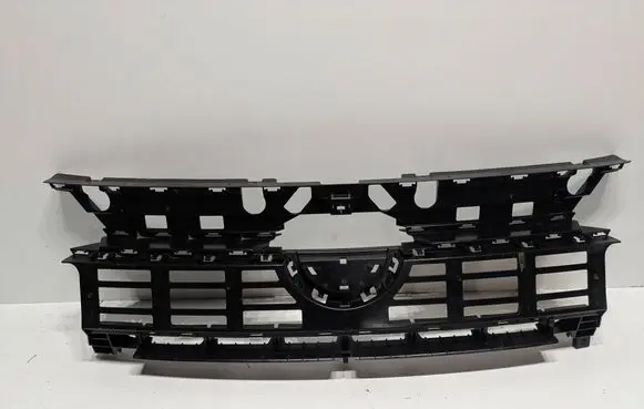 Volkswagen Transporter - Caravelle T7 Front bumper upper radiator grill 7T0807381D