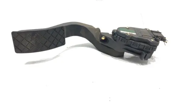 Audi A4 S4 B5 8D Accelerator throttle pedal 8D1721523A
