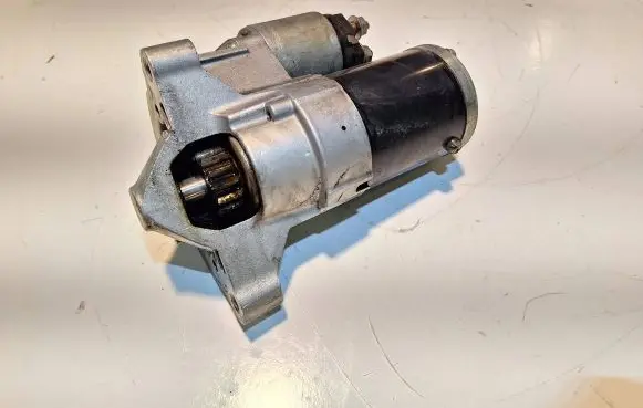 Peugeot 508 Starter motor M000T20872 9671014680