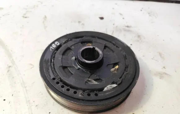 Honda Accord Crankshaft pulley 04311053
