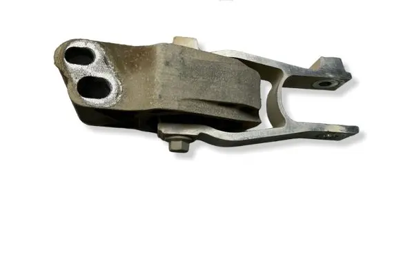 Volvo XC40 Engine mount bracket 32137250