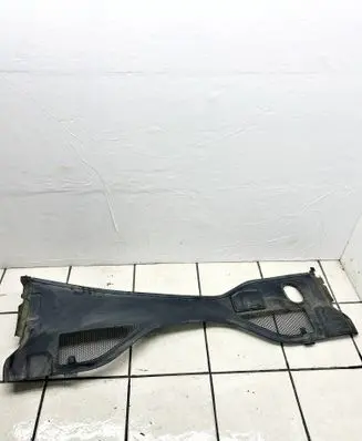 Audi A6 C7 Wiper trim 4G8819447
