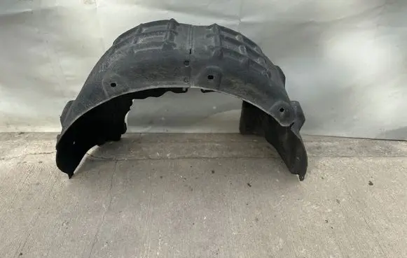 Audi A6 S6 C7 4G Rear arch fender liner splash guards 4G0810171B