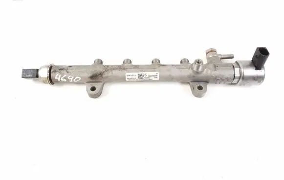 Mercedes-Benz SLK R172 Fuel main line pipe A6510700495