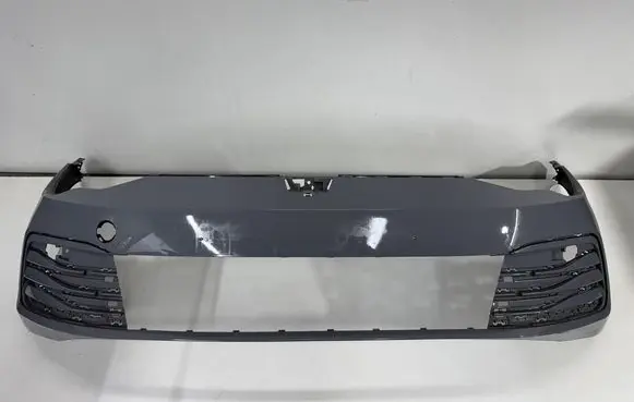 Volkswagen Golf VIII Front bumper 5H0807221J