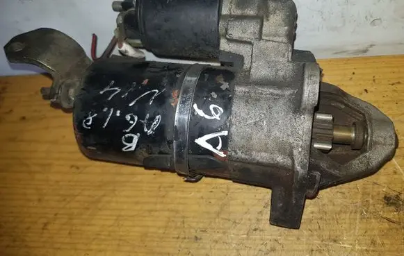 Audi A6 S6 C5 4B Starter motor 06B911023 0001107073