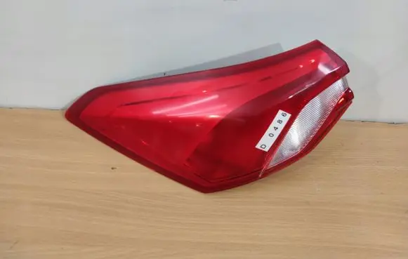 Ford Focus Rear/tail lights JX7B13405AC