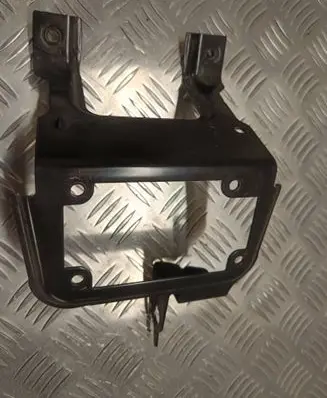 Mercedes-Benz CLS C218 X218 Distronic sensor bracket A2186201900 3221