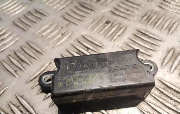 Mercedes-Benz E W211 Airbag deployment crash/impact sensor 0038200726