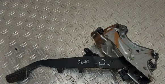 Clutch pedal