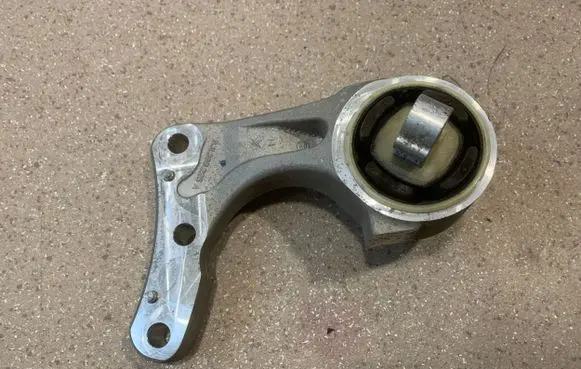 Porsche Taycan 9J1 Engine mount bracket 9J1399225A 9J1399459