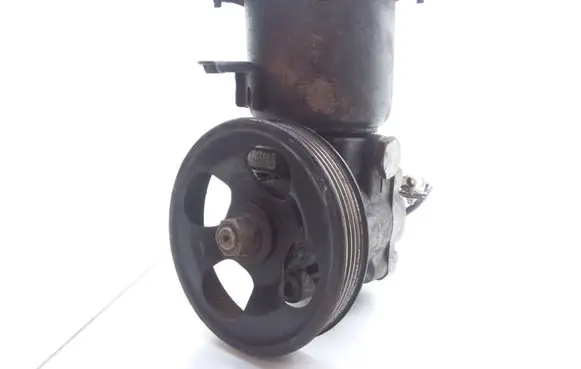 Subaru Outback Power steering pump