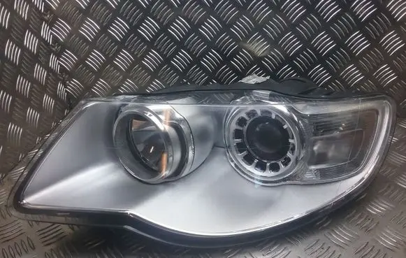 Volkswagen Touareg I Headlight/headlamp 24703203000076 7L6941031A 1LL24703203