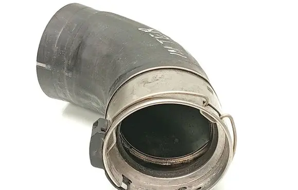 Mercedes-Benz C W205 Intercooler hose/pipe