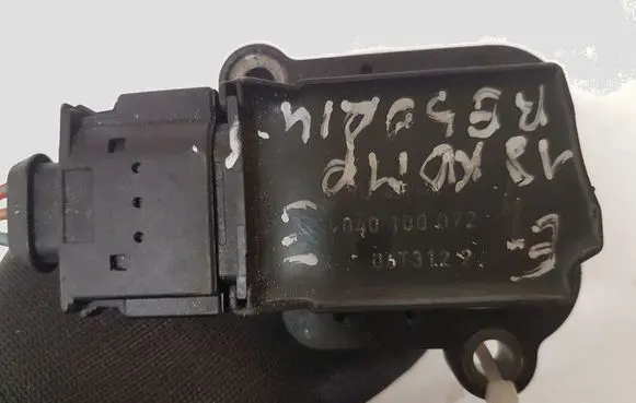 Mercedes-Benz E W211 High voltage ignition coil 0040100072