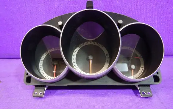 Mazda 3 I Speedometer (instrument cluster) 4LBP4LA