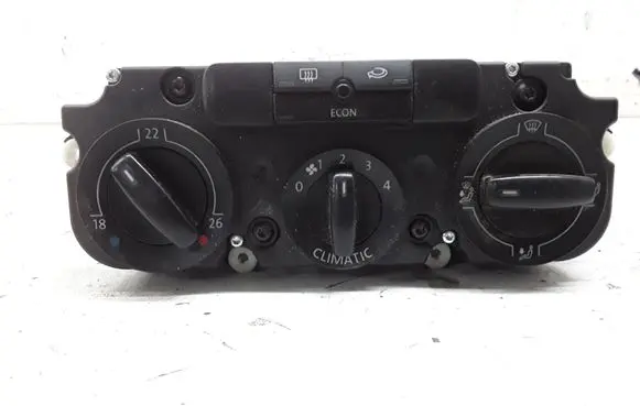 Volkswagen PASSAT B6 Climate control unit