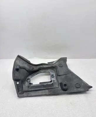 Other engine bay part