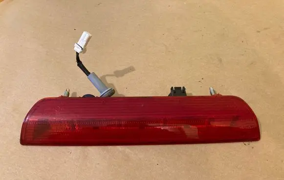 Nissan X-Trail T32 Third/center stoplight 265904BA0A L90028367
