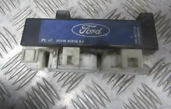 Ford Galaxy Coolant fan relay 95vw8c616aa 7m0000317d