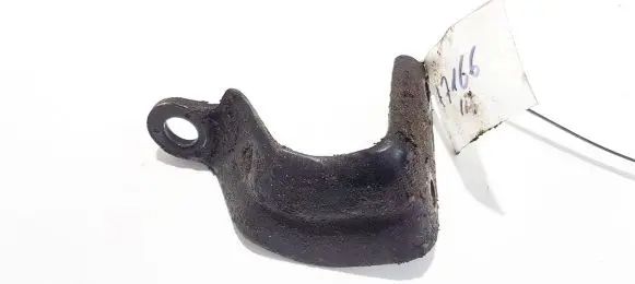 Ford Mondeo MK I Engine mounting bracket