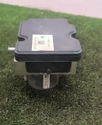 Tesla Model 3 ABS Pump 104474500B