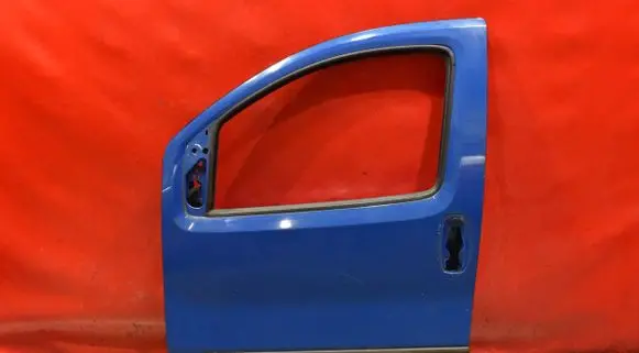 Peugeot Bipper Front door
