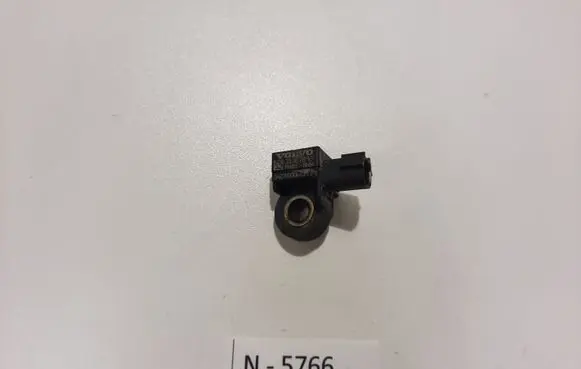 Volvo V40 Airbag deployment crash/impact sensor 31387891