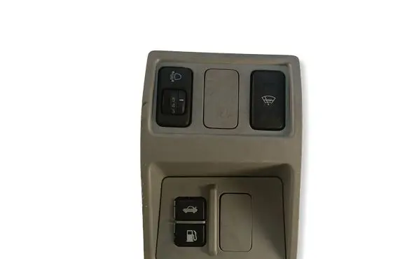 Lexus IS 220D-250-350 Tailgate opening switch 5544753020L
