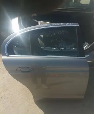 Jaguar S-Type Rear door