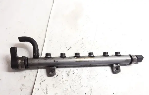 Volkswagen Crafter Fuel main line pipe 076130093A