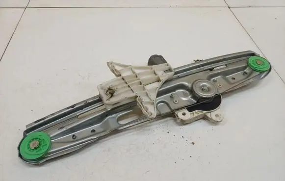 Opel Vectra C Sliding door window regulator with motor