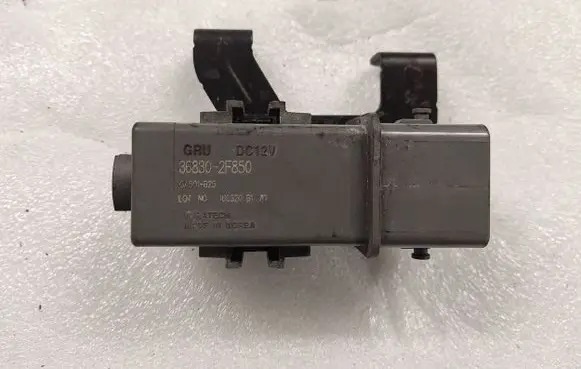 KIA Stinger Glow plug pre-heat relay 368302F850 GA501B25 180320B1