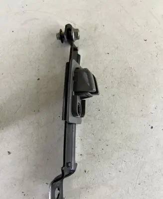 Hyundai Tucson JM Seat belt adjustment rail 
