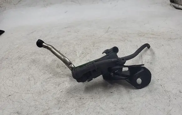 Audi A4 S4 B8 8K Rear air suspension level height sensor 8K0907503