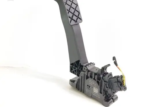 Skoda Enyaq iV Accelerator throttle pedal 6PV01400500 1EB723503